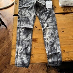 Storm Hendrix Pocket Soft n Snug Hi-rise Legging 28" Size 6-8 New With Tags